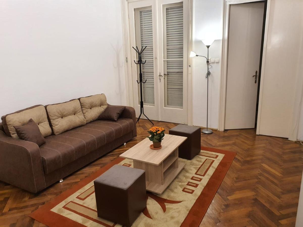 Apartament Enescu Τιμισοάρα Εξωτερικό φωτογραφία