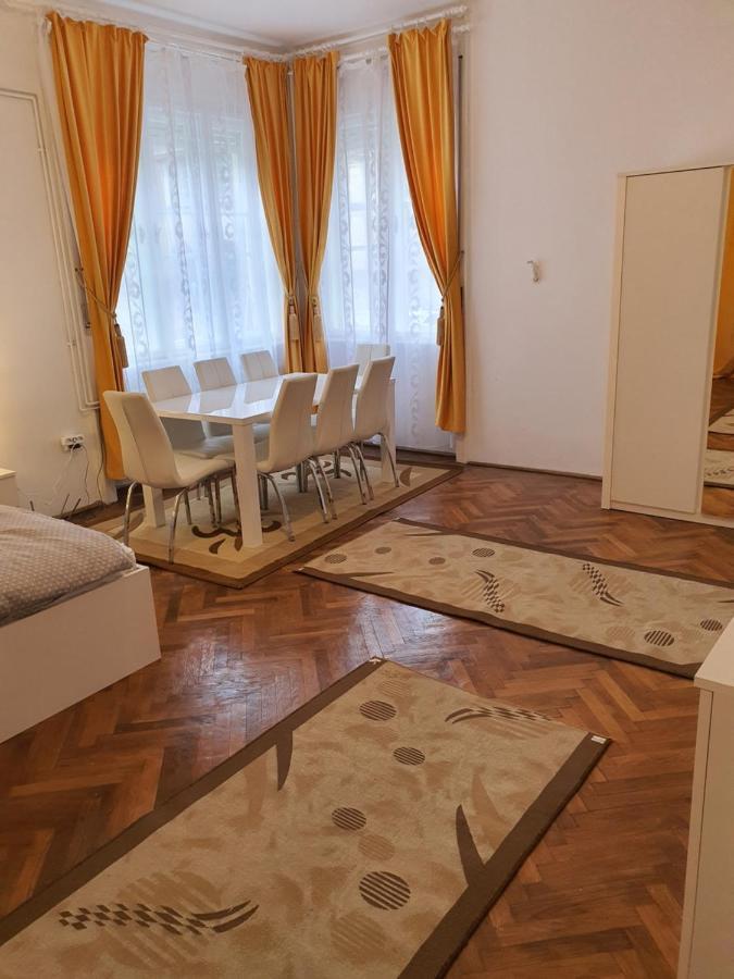 Apartament Enescu Τιμισοάρα Εξωτερικό φωτογραφία