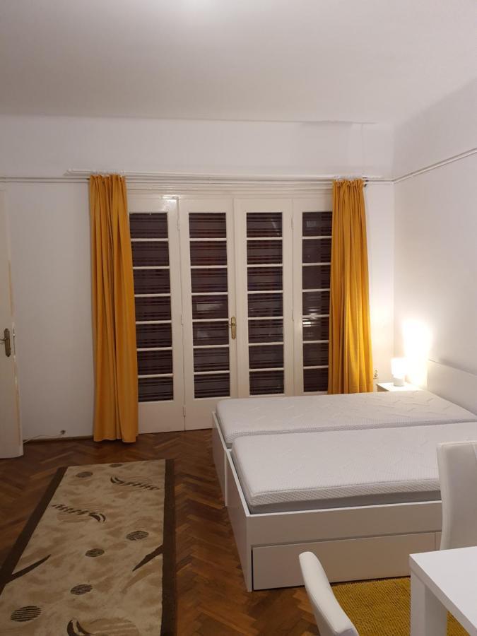 Apartament Enescu Τιμισοάρα Εξωτερικό φωτογραφία